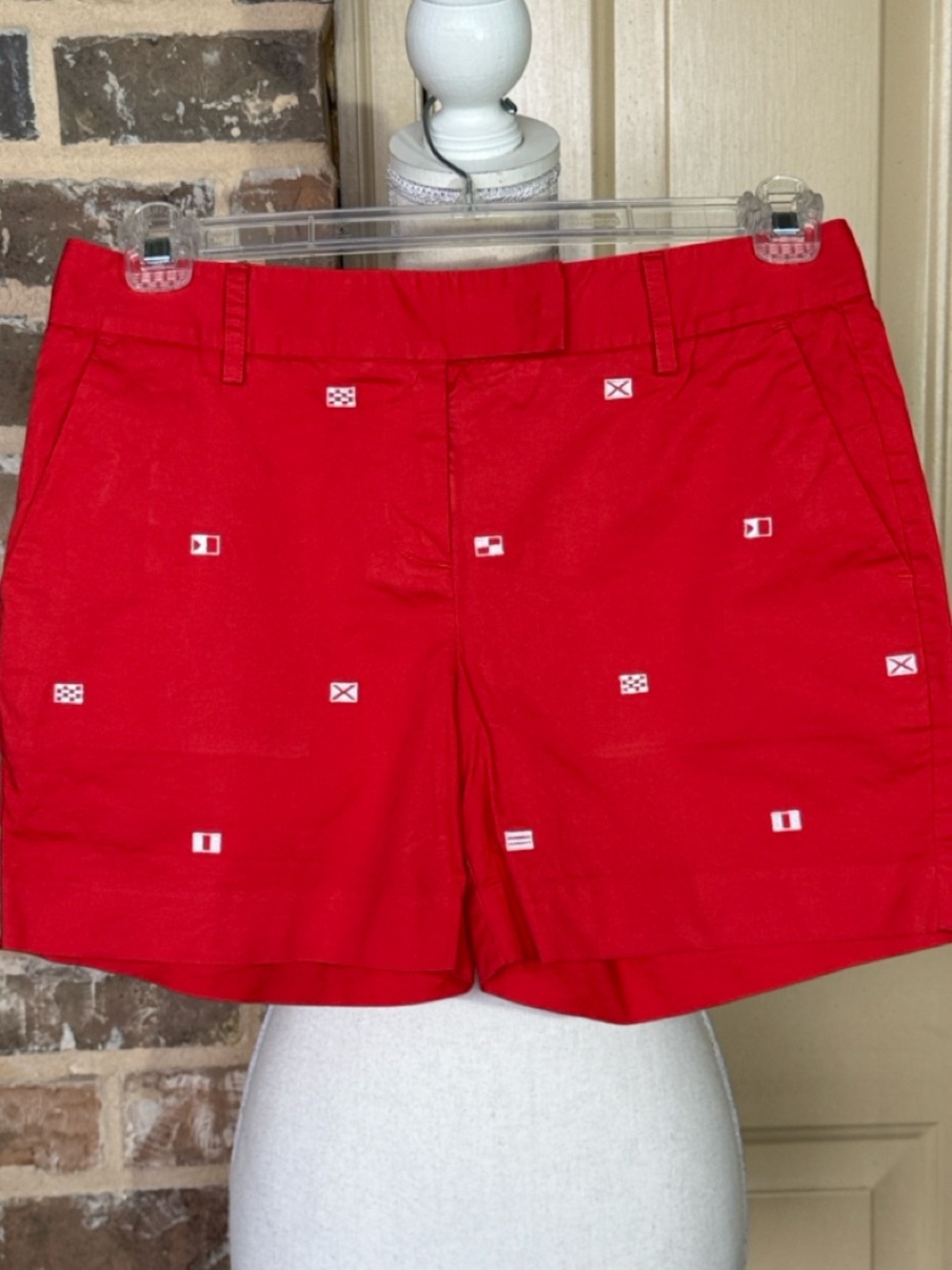 Nautica Red Nautical Flag Embroidered Cotton 4.5” Shorts Preppy Classic